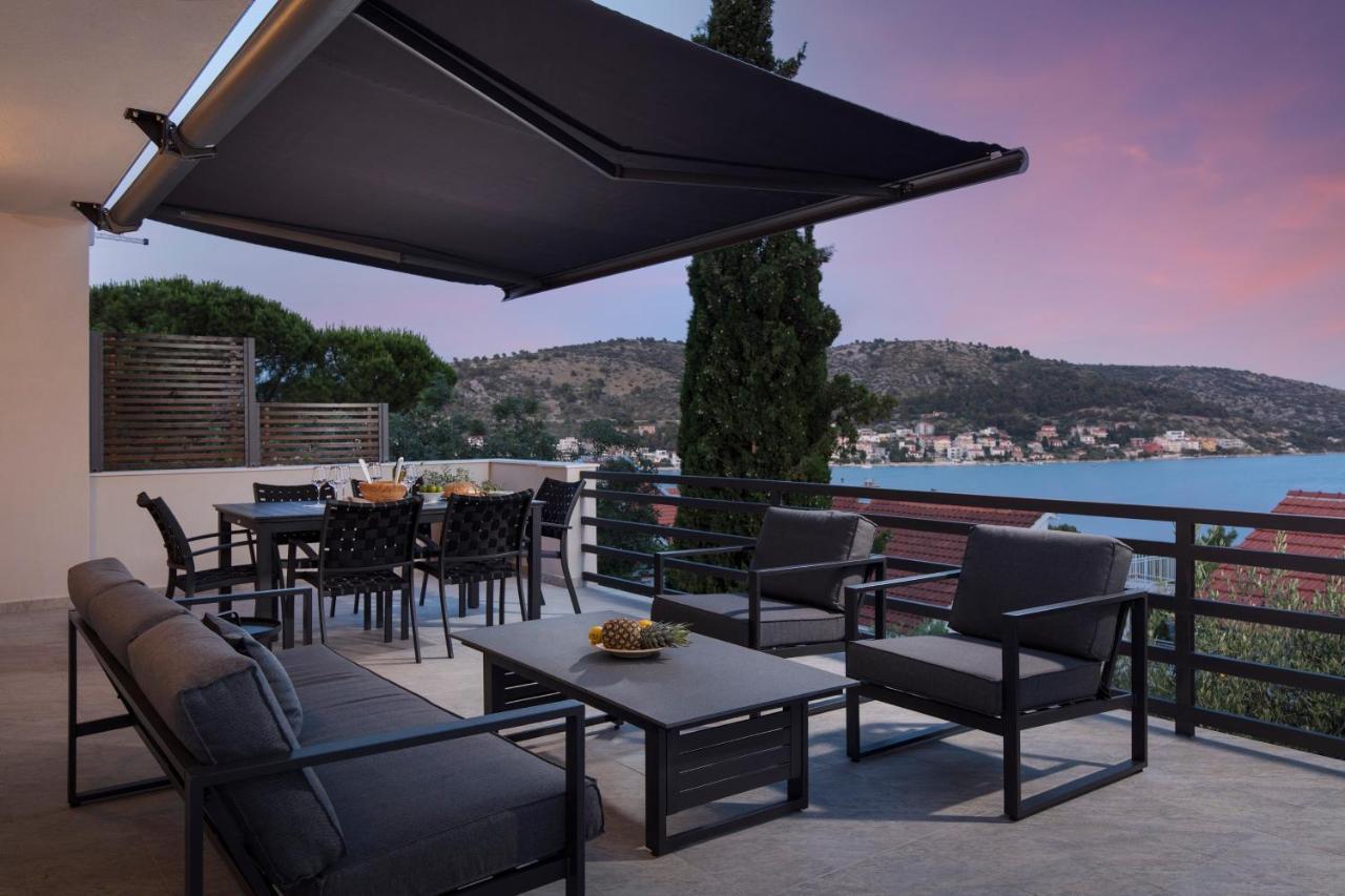 The Grande - Huge Terrace - Amazing Sea Views - Tastefully Furnished - Access To Rooftop Terrace And Gym - Hillside Apartments Rogoznica Rogoznica  Zewnętrze zdjęcie